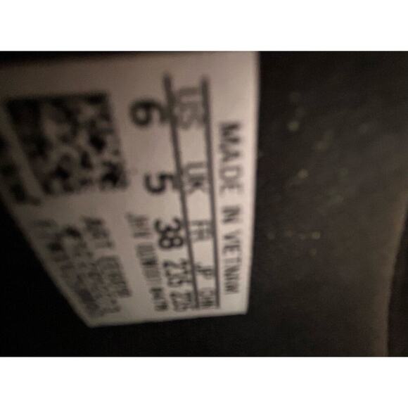 Adidas adilette NWT Sparkly Slides Women's Size 6 Sandals - Picture 6 of 6